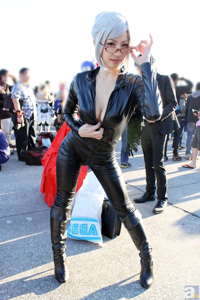 kaiyun·开云（中国）官方网站|选择地吸好还是门吸好？(图1)